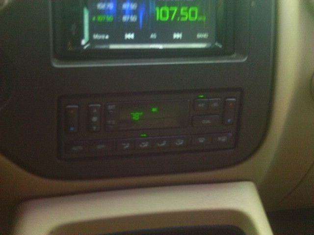 2005 Ford Expedition Eddie Bauer 4WD 4dr SUV